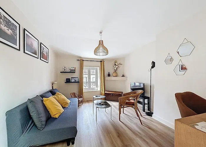 La Lucia, F2 Pres Du Centre Historique Апартаменты Риом