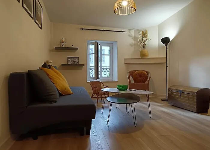 Апартаменты La Lucia, F2 Pres Du Centre Historique